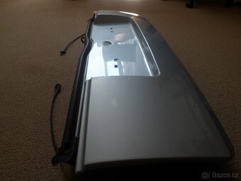 Citroen C2 - spodní část víka kufru - 2