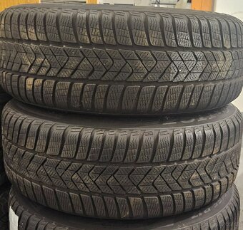 Zimní Pneumatiky 225/55/R17 97 H - 2