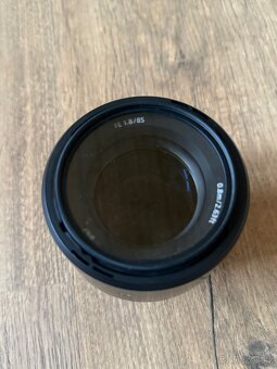 Sony FE 85mm f/1.8 černý - 2
