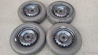 Téměř NOVÁ zimní kola 15" 4x100 Toyota Corolla E12 - 2