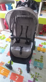 Sportovní kočárek valco snap - 2