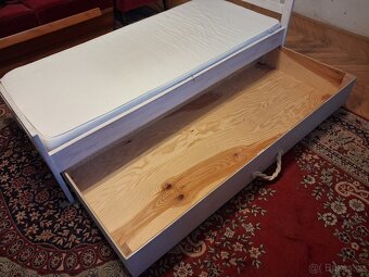 Dětská postel IKEA s úložným prostorem - 2