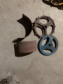 Kombajn E 512 Uloženkové díly - 2