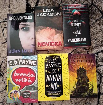 Mix knih fantasy scifi a krimi - 2