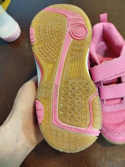 Halová dívčí obuv - 2