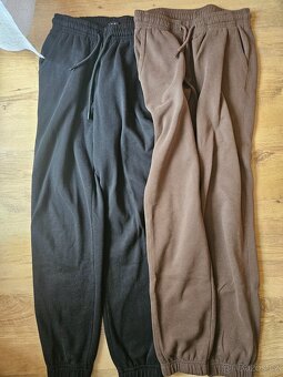 2x tepláky Amisu vel.XS - 2