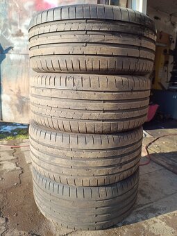 245/40/18 letní - 2