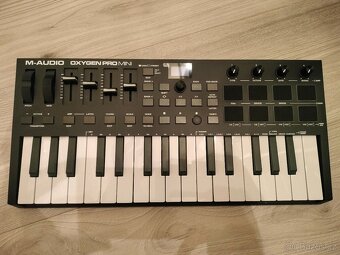 M-Audio Oxygen PRO Mini - 2
