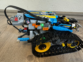 Lego 42095 Kaskadérské auto na ovládání - 2