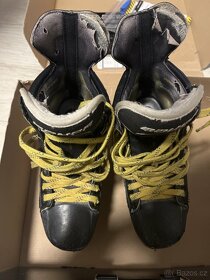 Hokejové brusle Bauer supreme totalone - 2