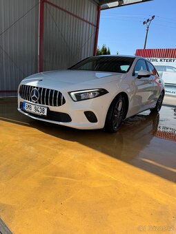 Mercedes Benz A 180 d , sedan - 2