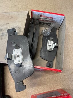 Brzdove desticky brembo P61134 - 2