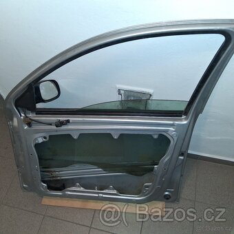 Škoda Fabia 1 PPí dveře - spolujezdec stříbrné - 2