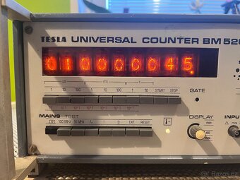 TESLA Univerzální čítač BM 526 (Universal Counter) + BP 5261 - 2
