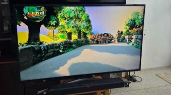 SAMSUNG UE50MU6102 UHD SMART TV - 2