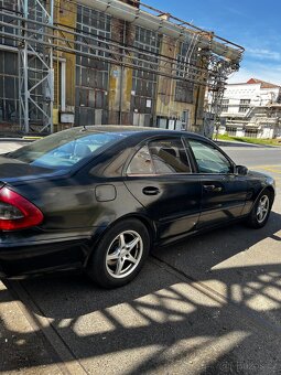 Mercedes W211 - 2