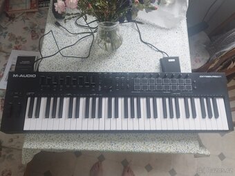 MIDI Oxygen Pro 61 - 2