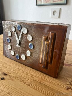Retro stolní keramické hodiny - 2