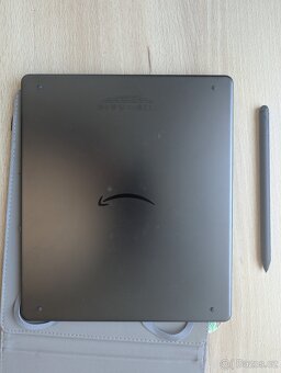 Kindle Scribe 1 Gen - 64 GB + pero - 2