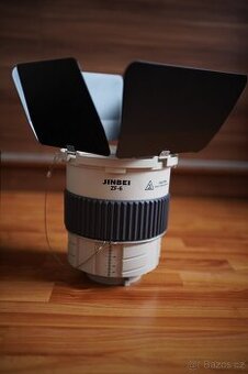Fresnelová čočka s bowens mount - 2