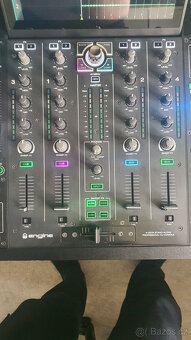 Denon Prime 4 samostatný 4kanálový DJ kontroler - Serato - 2