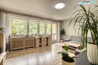 Prostorný rekonstruovaný byt 3+1 se zasklenou lodžií, Kopřiv - 2