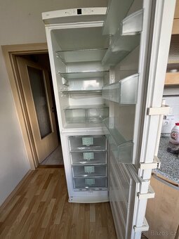 Lednička s mrazákem Liebherr - 2
