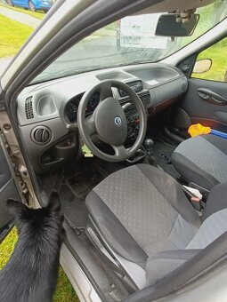 Fiat PUNTO - 2