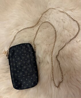 Taštička / pouzdro / kabelka přes rameno. - 2