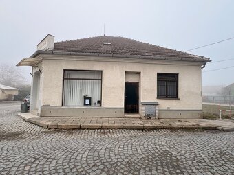 Prodej byvaleho obchodu, prodej domu - 2