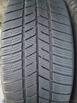 Barum Polaris 5 245/45 R19 V XL - 2