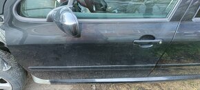Levé přední dveře Peugeot 307 Break - 2