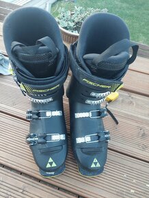 Prodám sjezdové boty Fischer - 2