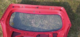 Zadní okno Hyundai i20 PB - 2