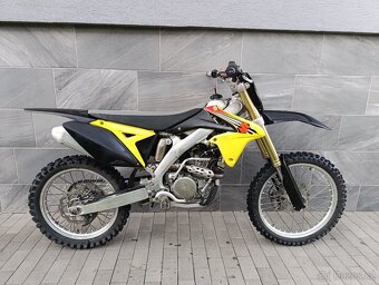 Suzuki RMZ 250 - 2