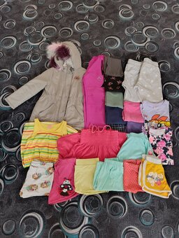 Dětské oblečení velikost 122-128 pro holku - 2