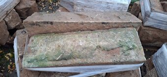 Pískovcové kvádry podezdívka - 2