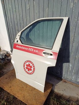 Levé přední dveře Volkswagen T5 - 2