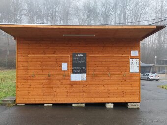 Sezónní prodejní stánek - 2