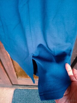 Dámské modré šaty s 3/4 rukávy - 2