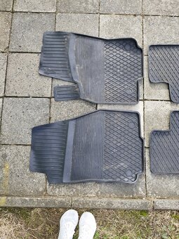 Gumové koberce do Citroën C4 - 2