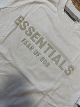 Essentials triko - 2