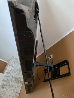 Držák na televizi - SLEVA - 2