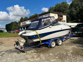 Motorovy clun Crownline 21 - 2