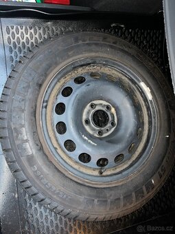 Pneu s diskem Michelin AGILIS 215-65-r16C 106/104T - 2