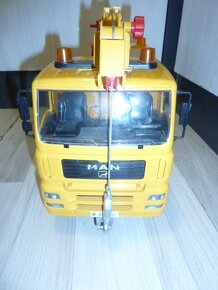 AUTO-JEŘÁB MAN OD BRUDER - 2