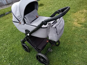 Nabízím kočárek BabyMax - 2