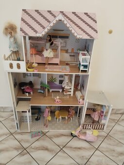 Domeček pro panenky - 2