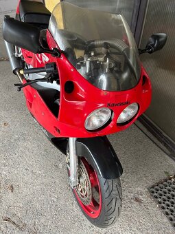 Kawasaki zxr 750 H1 - 2