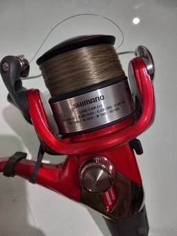 Naviják Shimano Catana 2500 RB - 2